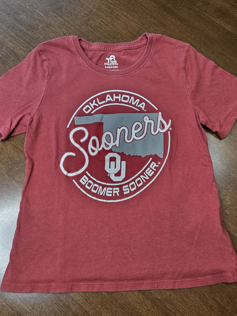 Team Athletics Oklahoma Sooners Boomer Sooner Red Youth SS T-Shirt S 6/6X